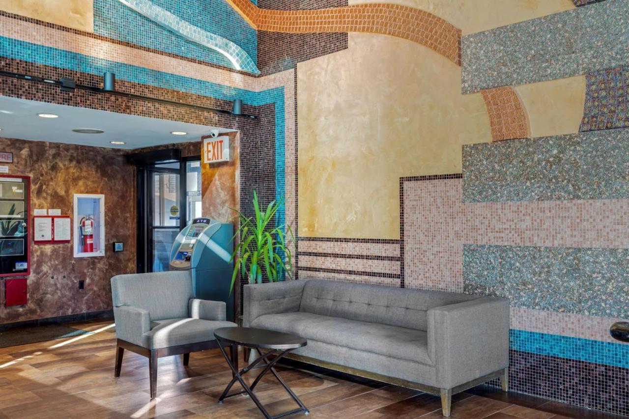 Best Western Plus Brooklyn Bay Hotel New York Exterior foto