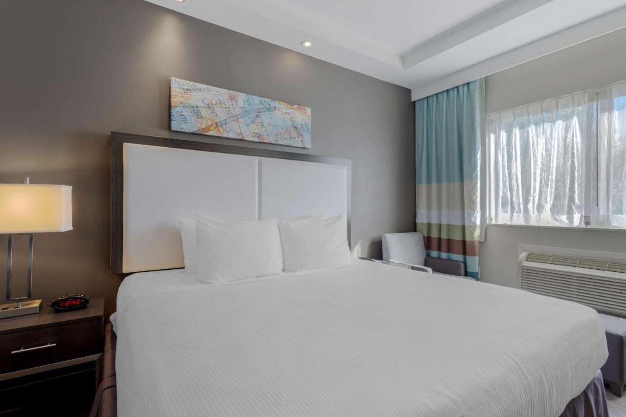 Best Western Plus Brooklyn Bay Hotel New York Exterior foto