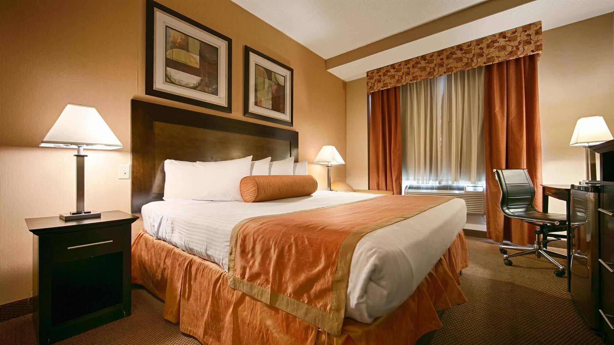 Best Western Plus Brooklyn Bay Hotel New York Exterior foto